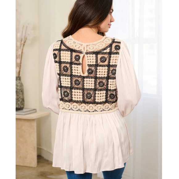 "The Bianca" Cream Block Crochet Tunic Blouse - Picture 3 of 3